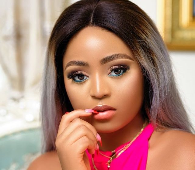 Video of Regina Daniels jamming to Shatta Wale’s Gringo springs up