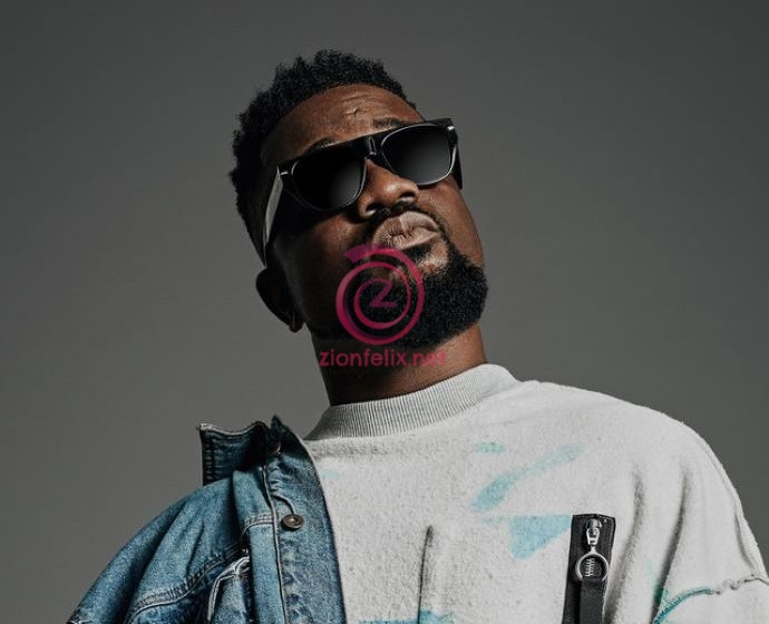 Sarkodie meets fan who has tattooed his name all over his arms