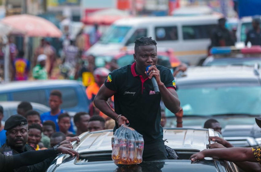 Stonebwoy Launches New Big Boss Bottle With Nationwide Roadshow