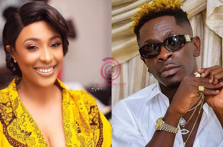 ‘Secret’ Camera Captures Shatta Wale Pushing Money Into The Br@ Of Nikki Samonas In Public – Video