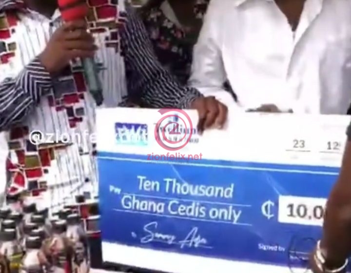 Asamoah Gyan, Twellium Ghana Surprises Sammy Adjei With GHS 10,000