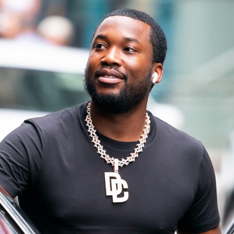 “I Wanna Get Citizenship In Ghana” – Meek Mill Announces
