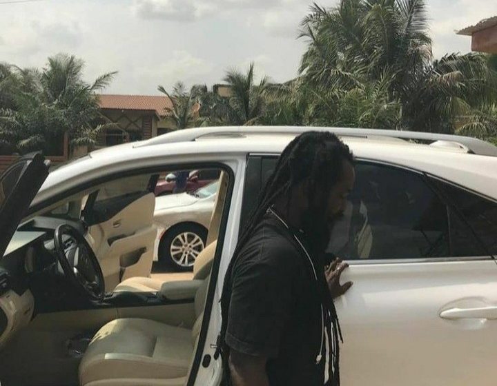 Ras Kuuku Acquires New Car (See Photos)