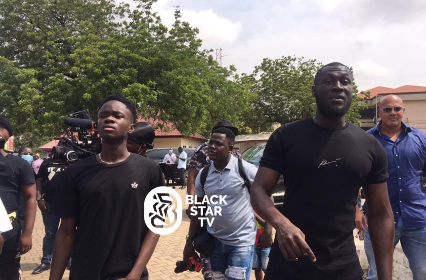 Stormzy, Yaw Tog, Kwesi Arthur, Kojo Cue And Eddie Kadi Visit Manhyia Palace (See Photos)