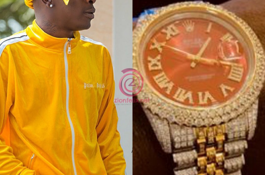 Shatta Wale Unveils His Newly Acquired Expensive Rolex Watch In Latest Video