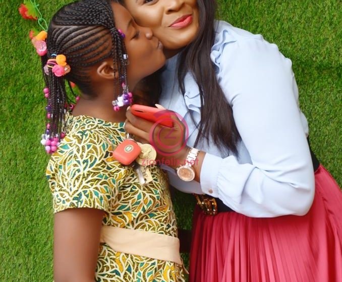 Nayas Shares Beautiful Photos With 11-Year-Old Daughter On Her Birthday