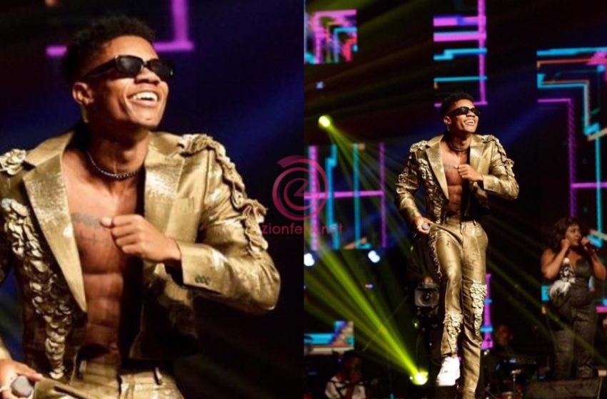 Kidi Walks Home With The Coveted ‘Artiste Of The Year’ Award At #3MusicAwards21