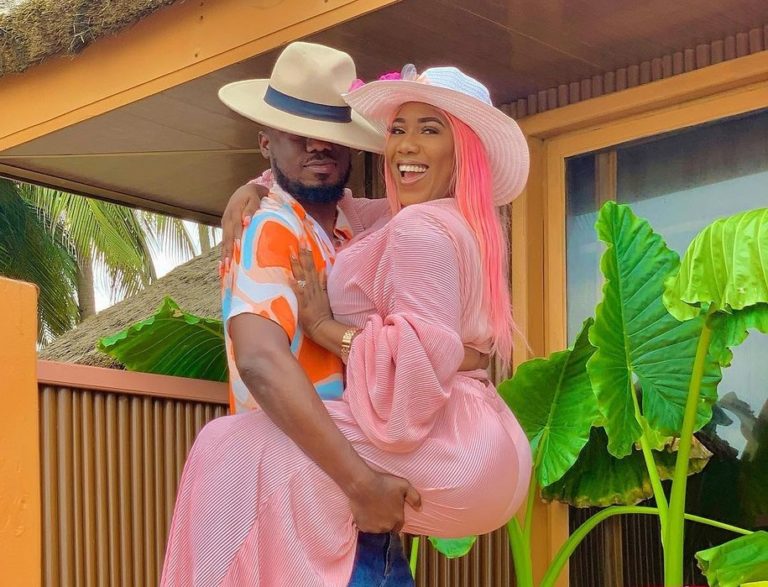 Check Out How Eugene ‘Nkonkonsa’ Nkansah And His Beautiful Wife, Victoria Lebene Arrived At VGMA22 After The Recent Brouhaha – Video