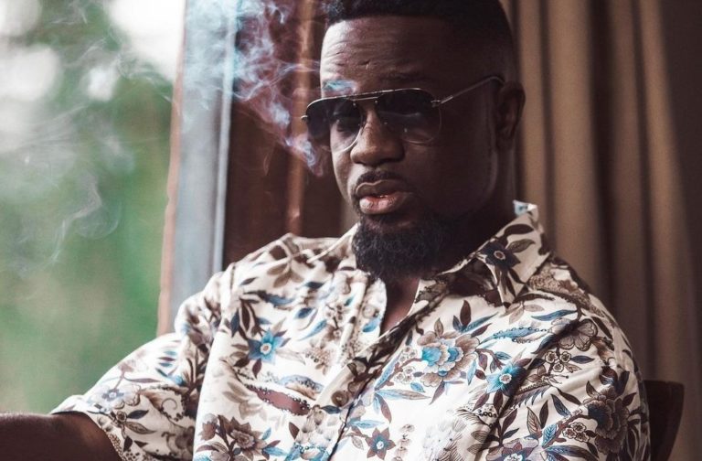Sarkodie Releases Video Of His Crush Who He Met In Traffic – Watch
