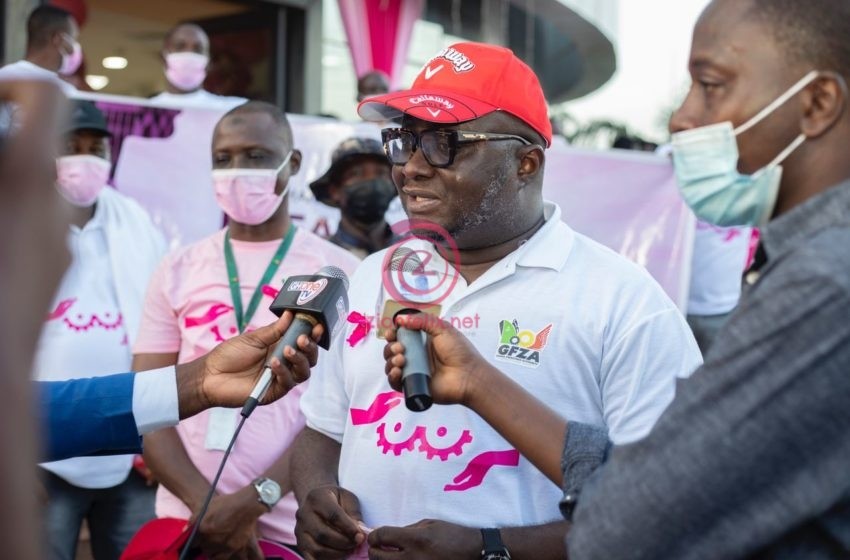 CEO Of Ghana Free Zones Authority, Amb. Michael Ocquaye Leads Staff To Create Breast Cancer Awareness (Photos)