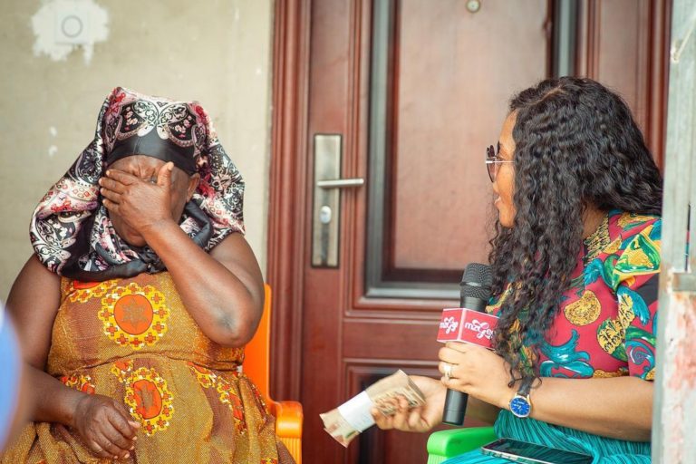 Actress Maame Kumiwaa Cries As MzGee Secures Funding To Help Her Pay Off Her Outstanding Medical Bills – Watch Video