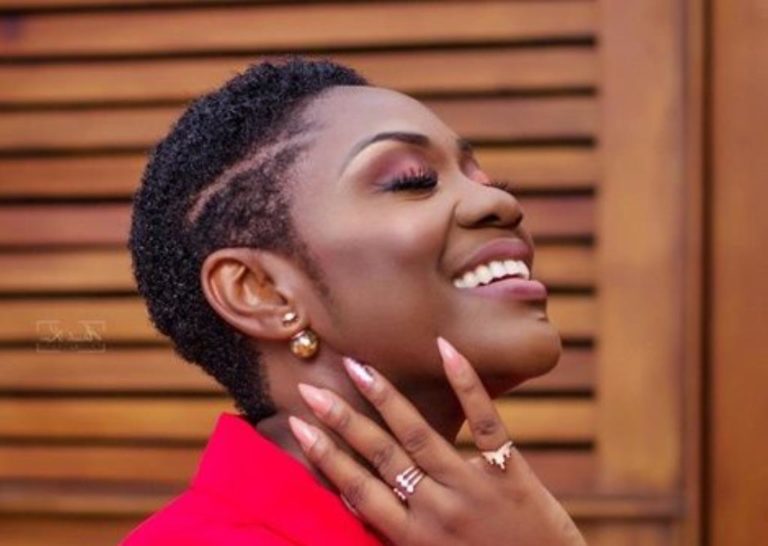 Emelia Brobbey Calls For Encouragement In Order To Go Far With Music