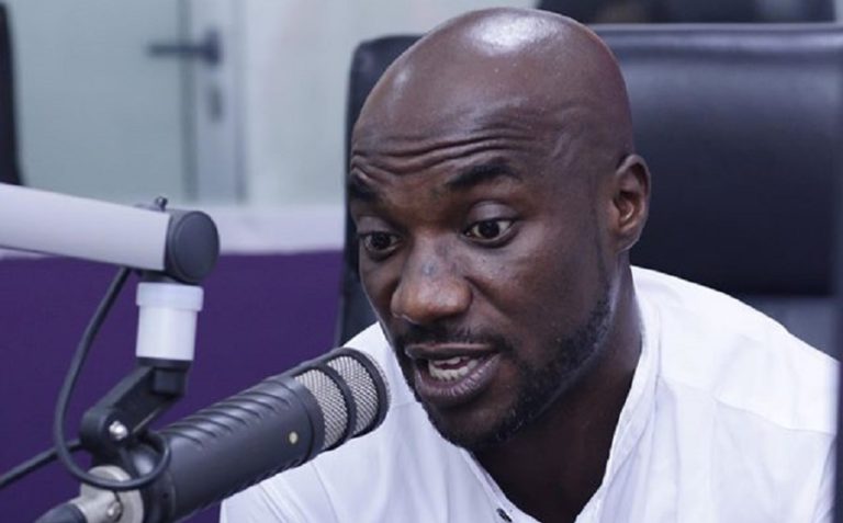 Kwabena Kwabena Gives Vital Advice To Young Artistes Over Record Deals