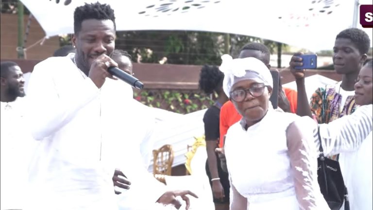 Asamoah Gyan Performs Great Gospel Songs At The 40 Days Adua Prayers For Mzbel’s Late Dad (Video)