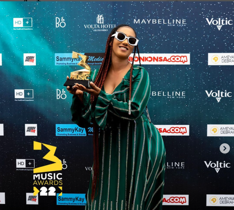 Mona 4Reall Expresses Optimism After Winning Emerging Woman Of The Year At 3Music Women’s Brunch