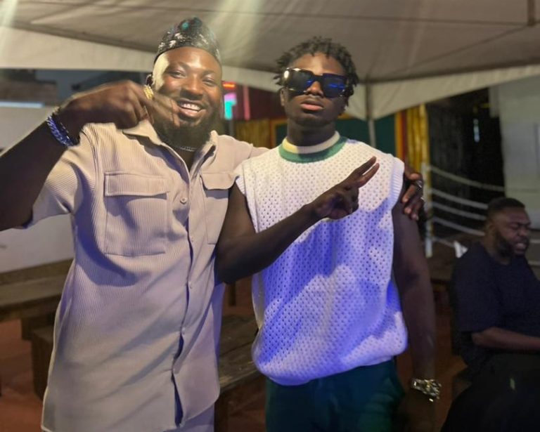 Flower Bwoy Hangs Out With Kuami Eugene As His New Banger Dominates 4Syte TV Charts