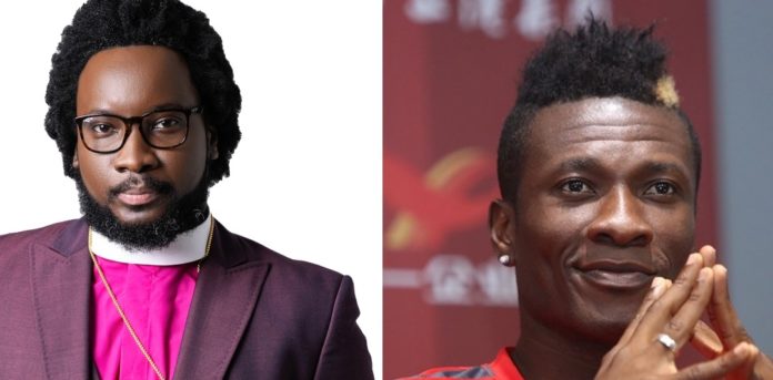 Sonnie-Badu-and-Asamoah-Gyan