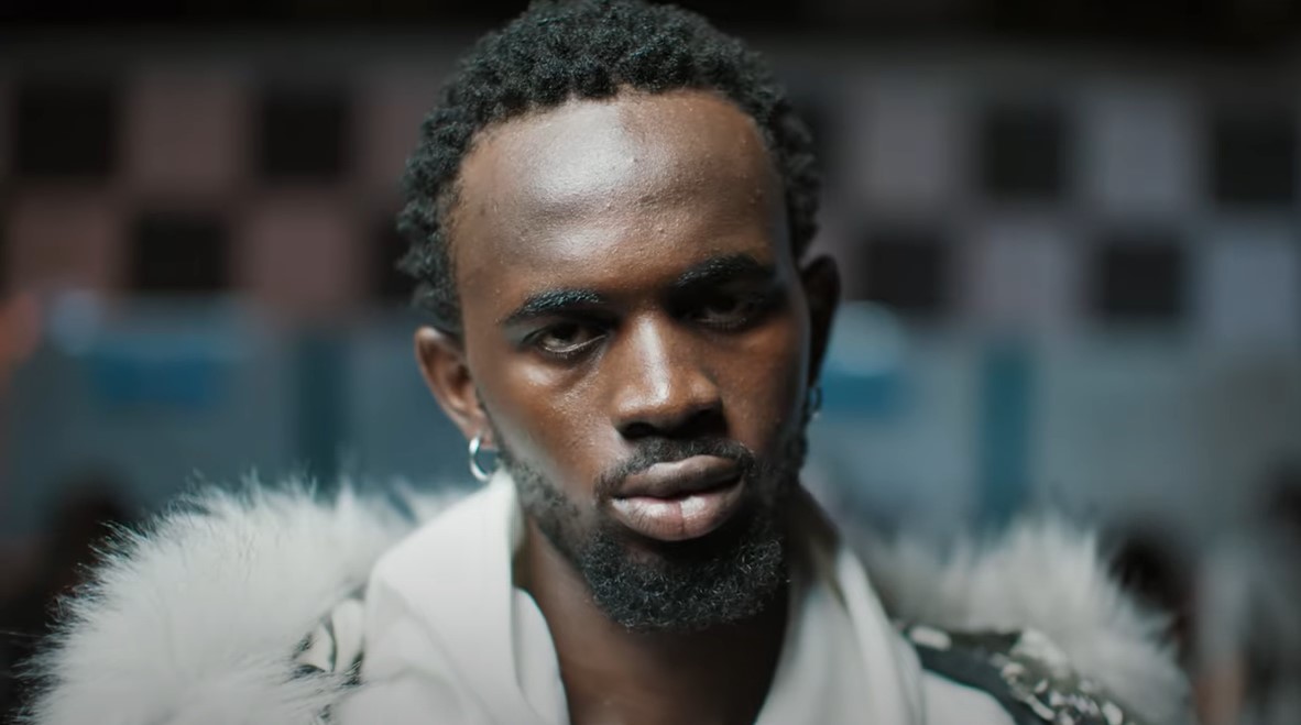 Mixed Reactions As Black Sherif Releases Topnotch Visual For His Hit