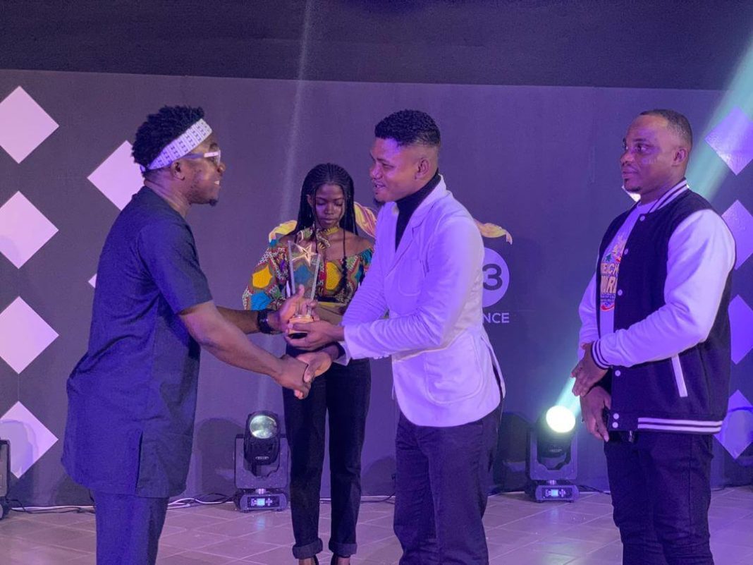 Harrygraphic wins Volta Best Blogger at Volta Media Excellence Awards 2023