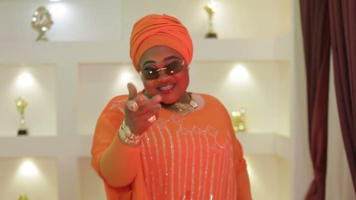 Hajia-Police-Fall-In-Love