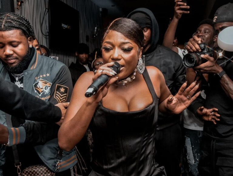 “Don’t go broke trying to compete with people that steal money” – Singer EFYA advices