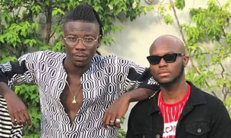 Stonebwoy Congratulates King Promise After TGMA Artiste Of The Year Win