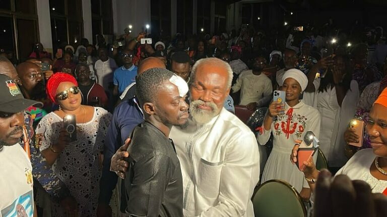 Adom Kyei Duah performs an instant miracle on Lilwin (Video)