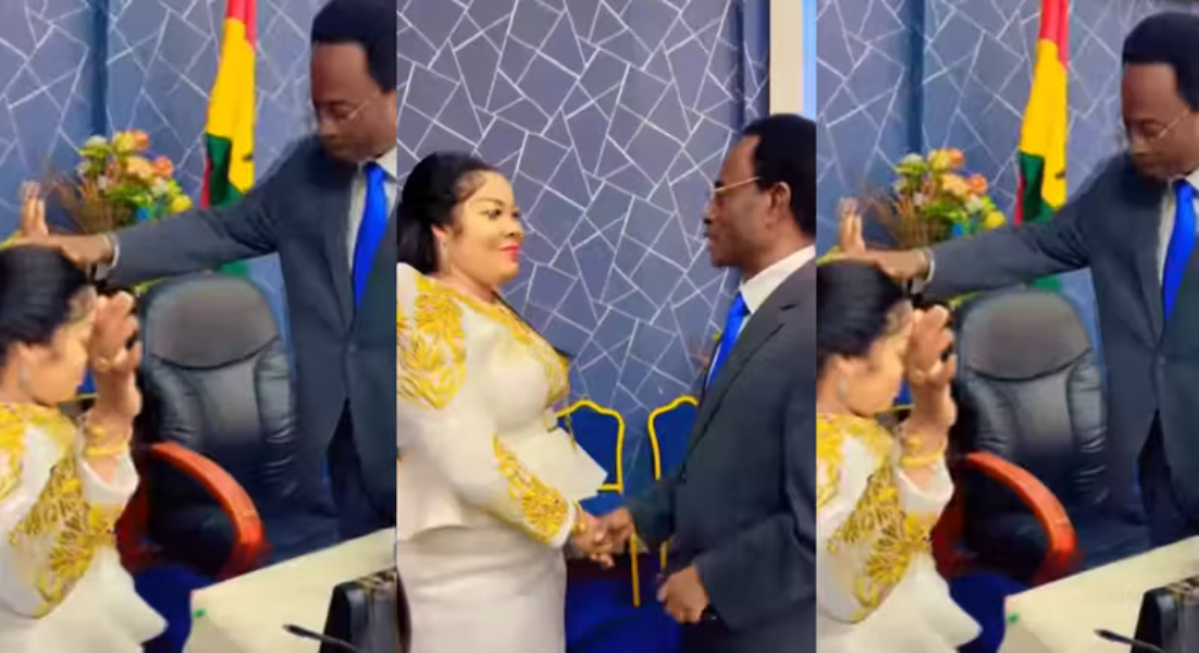 Agradaa kneels for prayers from Church of Pentecost’s former chairman Opoku Onyinah