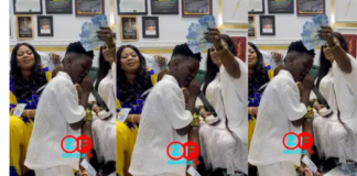 Obaapa Christy And Empress Gifty Shower Fotocopy With Cash During Gospel Ministration