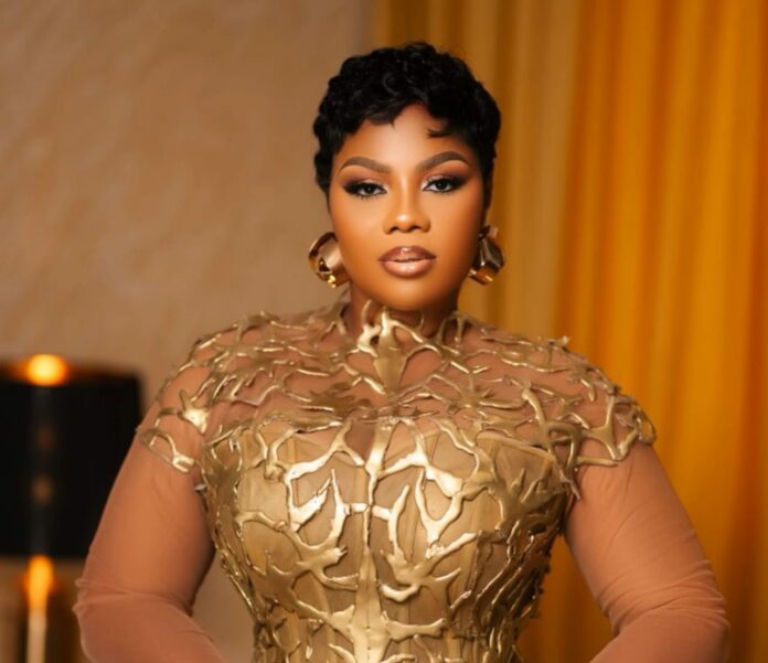 Empress-Gifty Empress Gifty