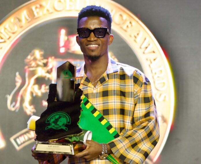 Kofi Kinaata (1)