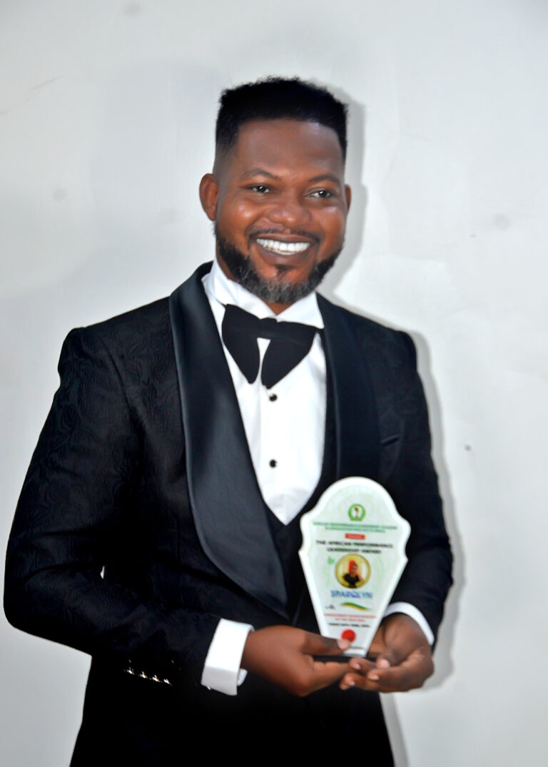 Sparqlyn Wins 2025 APLA African Best Ghanaian Musician Award