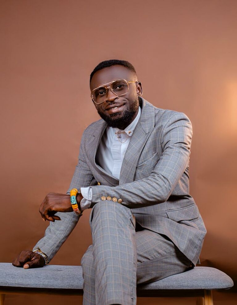 Mr Bonez Wins TV Show Host Of The Year At Floodlight Media Excellence Awards 2025