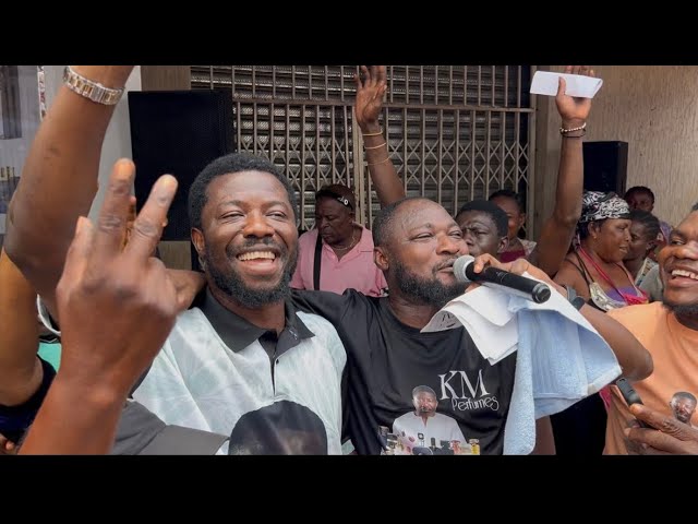 Kwaku Manu and Funny Face