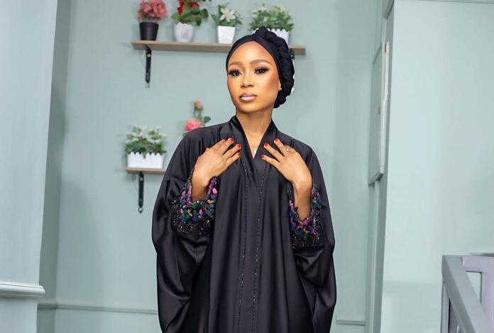 Akuapem-Poloo-n Akuapem Poloo